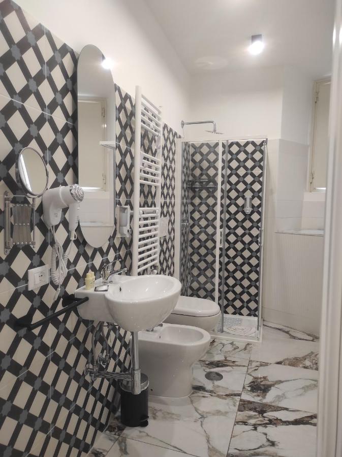 Tiberivs Home โรม ห้อง รูปภาพ
